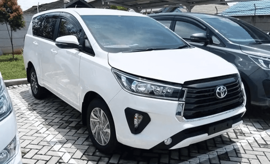 Innova Car Rental Images