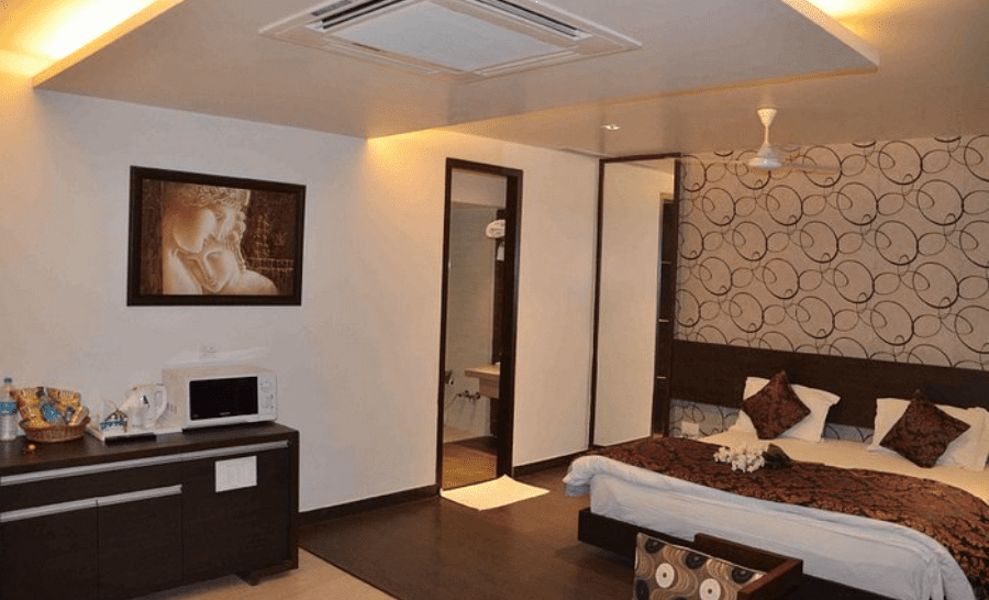 Hotel Apple Wood Residency In Mahipalpur Images