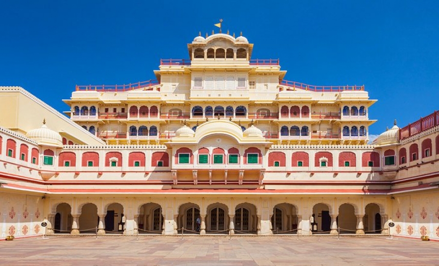 Service Provider of Jaipur Sightseeing Tour Packages in New Delhi, Delhi, India.